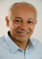 Professor Cicero Albuquerque ( 50 )   