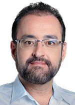 Gustavo Santana ( 22800 )   