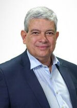 Marcus Pestana ( 45 )   